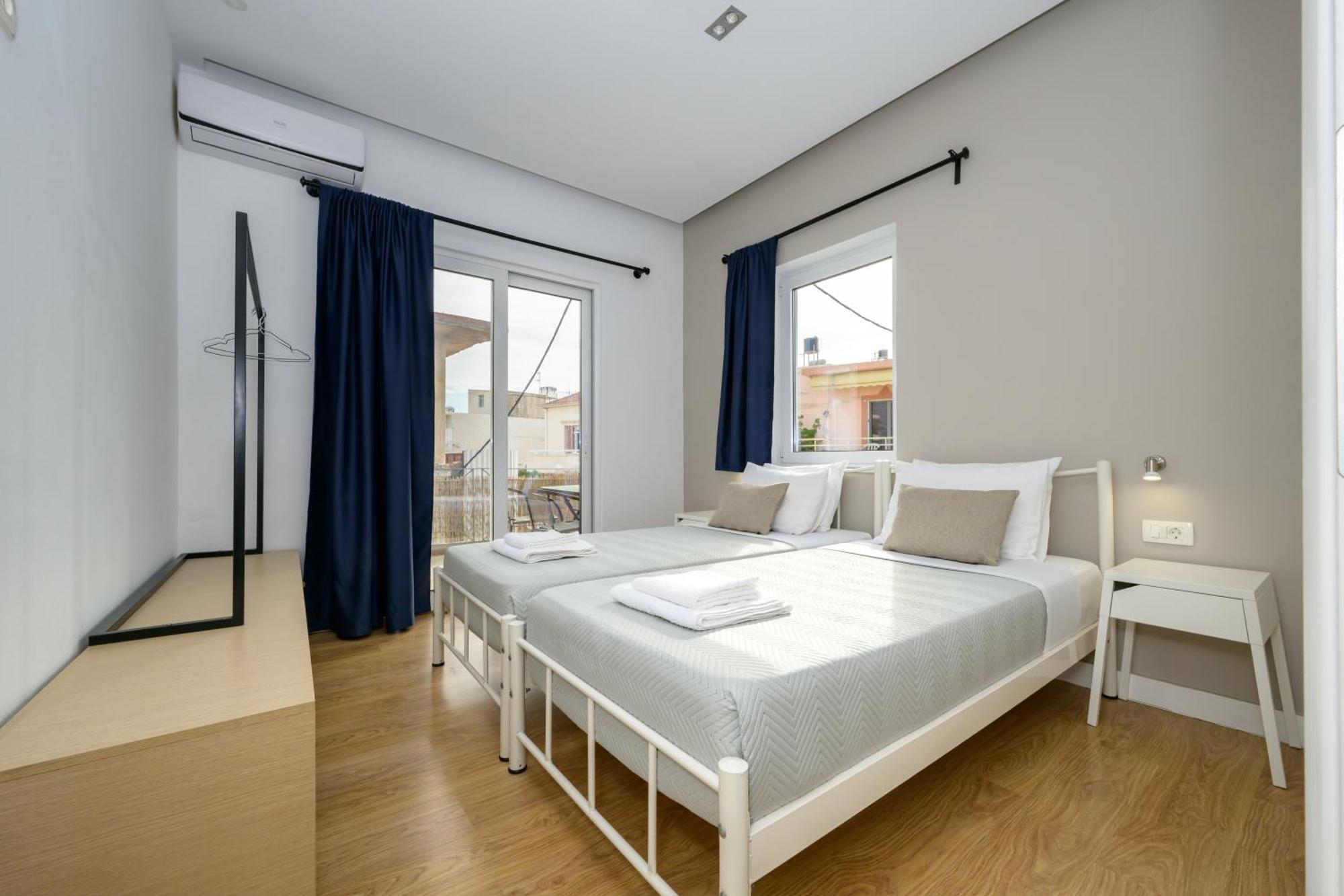 Modern Spacious Apartment Kissamos Exterior photo